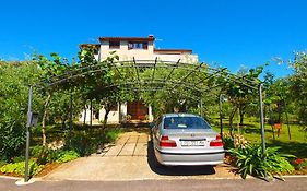 Apartments Milio 1105